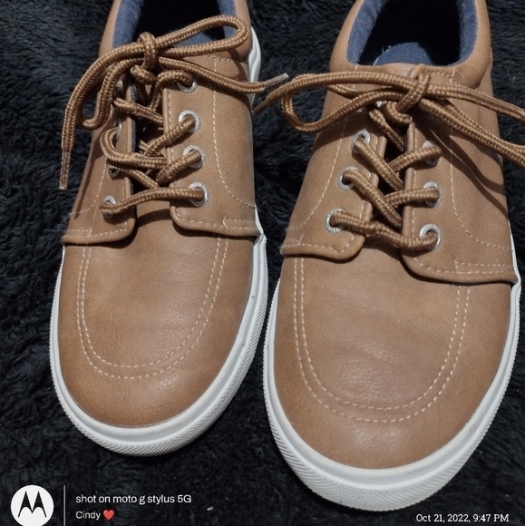 NAUTICA Kids Brown Sneakers Pre-own Sz2 - Picture 1 of 5